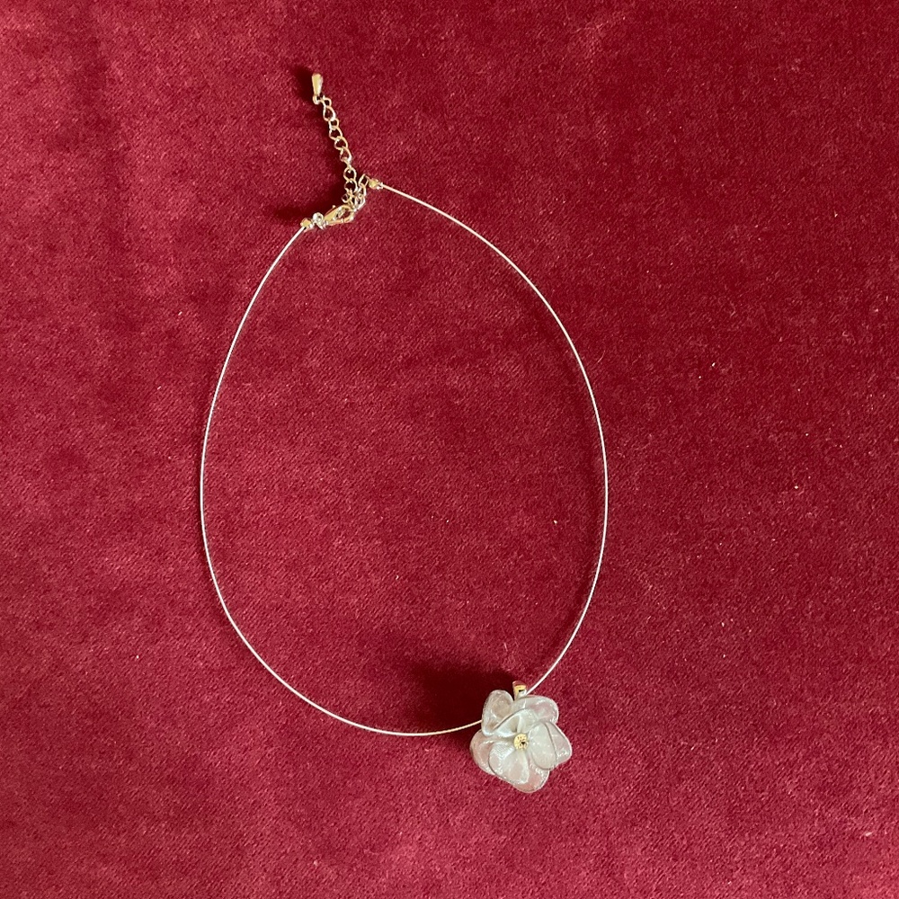 Flower necklace